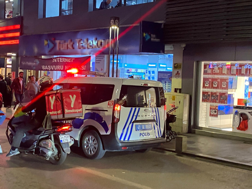 Boşanma aşamasındaki eşini simit fırınında bıçakladı - Resim : 1