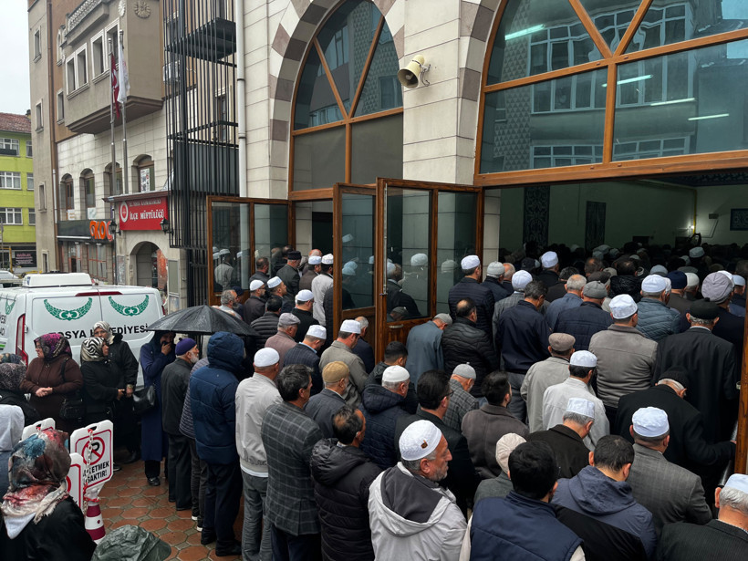 Köyün İrfan Hoca’sına veda: Zanlı dehşet anlarını tek tek anlattı - Resim : 2