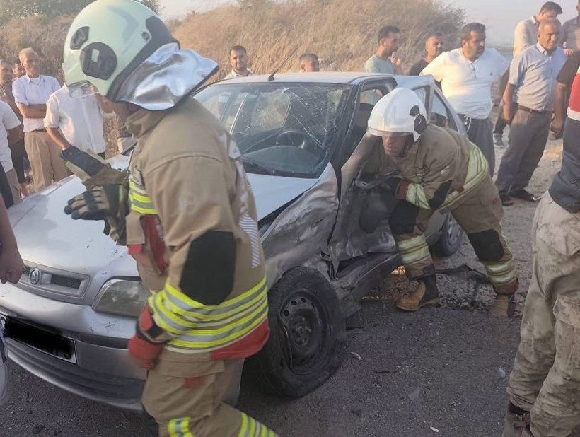 Hatay'da iki otomobil çarpıştı: 6 yaralı - Resim : 1