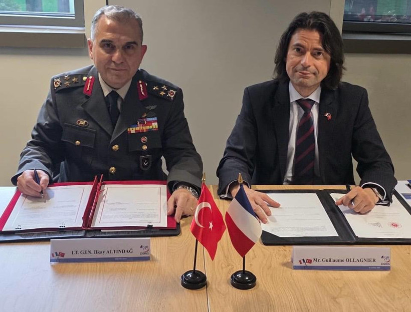 Türkiye ile Fransa arasında "Savunma İş Birliği Yol Haritası" imzalandı - Resim : 2