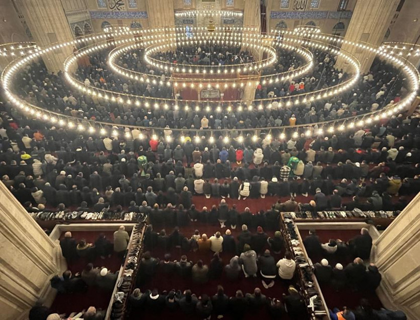 Selimiye’de hasret bitti: Mimar Sinan’ın emanetinde ilk bayram safı - Resim : 3