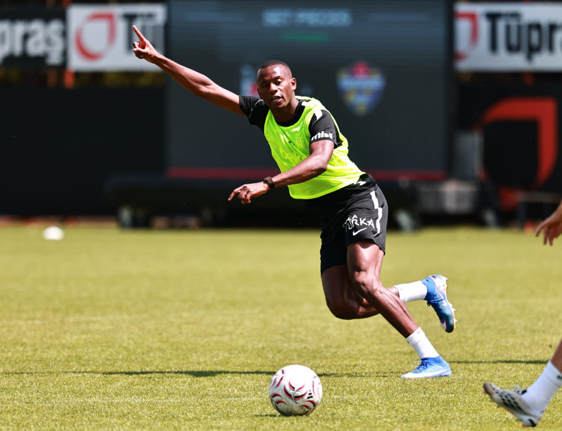 Beşiktaş, Eyüpspor maçı hazırlıklarını tamamladı - Resim : 1