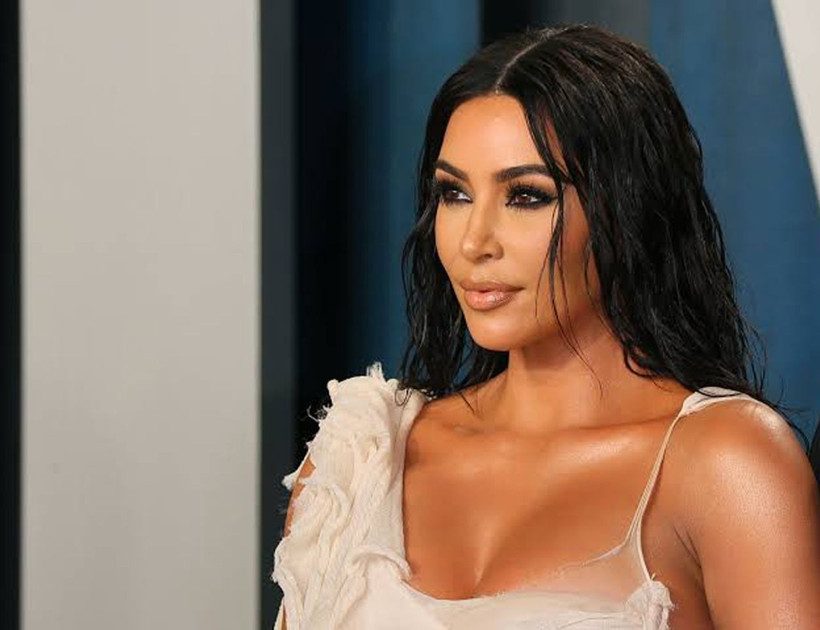 Kim Kardashian'dan dumura uğratan itiraf: 4 kişiye 5 tane düşüyor - Resim: 9