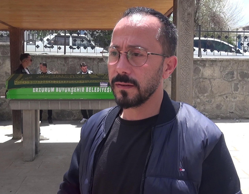 Bir evladı yoğun bakımda, diğeri musallada: Erzurum'da müzisyen babanın en ağır imtihanı - Resim : 4