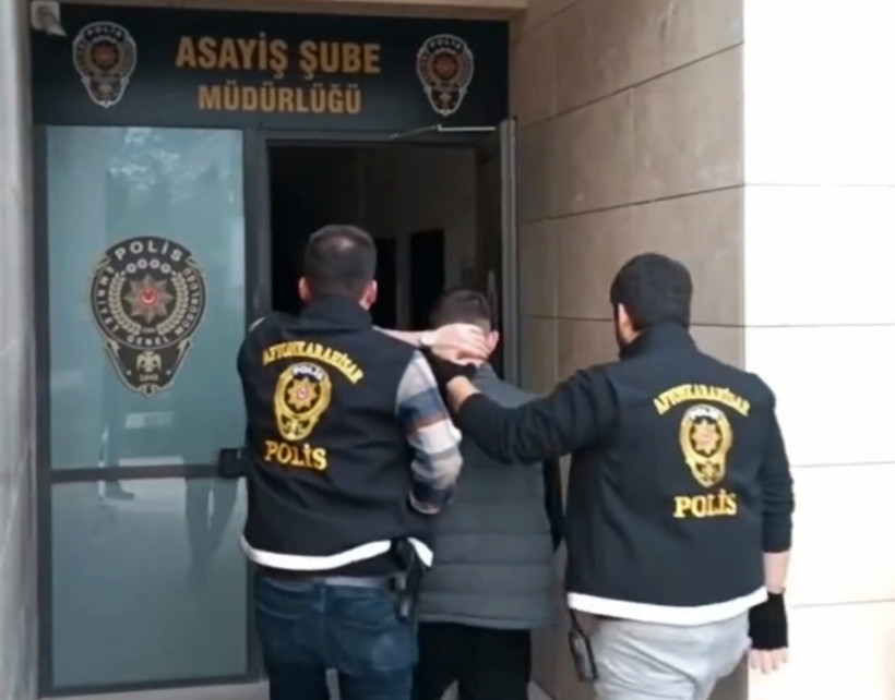 Biber Gazı ve tabancalı soyguncuları yakaladı: Gaspçılar Afyon'da yakalandı - Resim : 5
