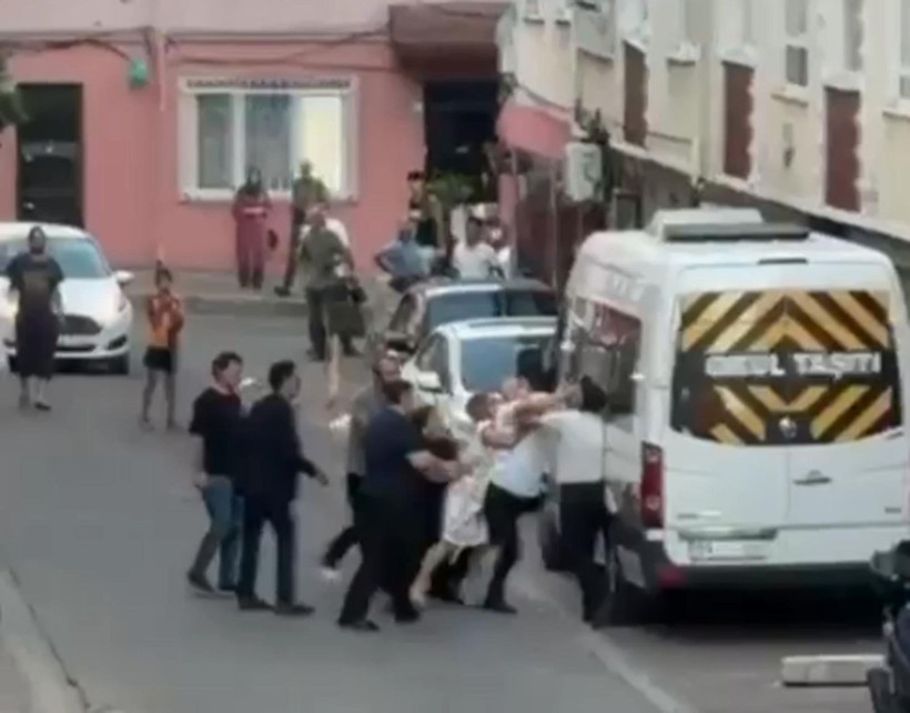 Keserli komşu kavgası: Husumet bir anda patladı - Resim: 1