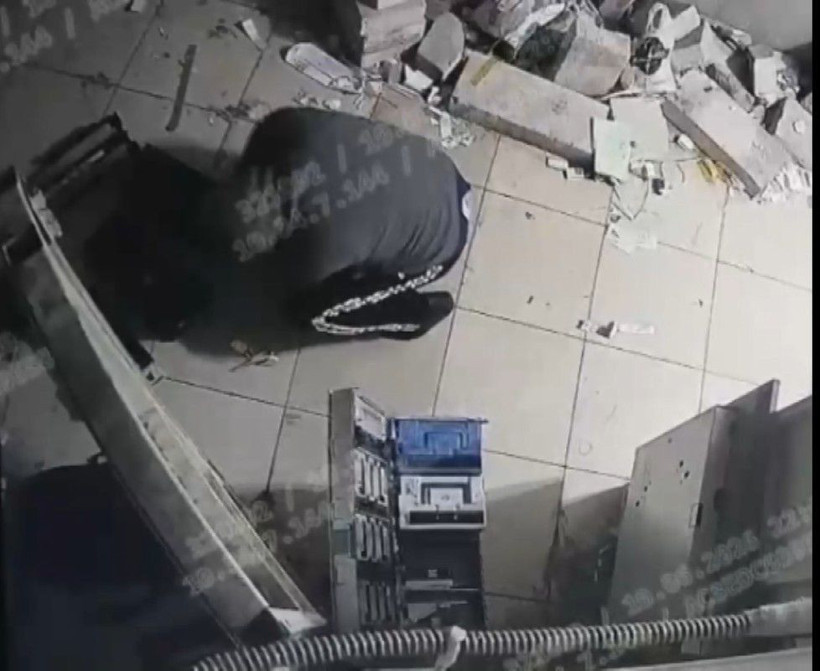 ATM’den 500 milyon liralık vurgun: Alarm bile çalmadı: Kusursuz plan 24 saat sürdü - Resim: 3