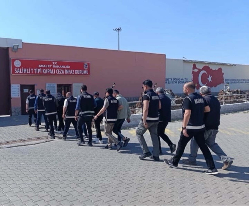 Manisa’da tefecilik operasyonu: 9 şüpheli tutuklandı - Resim : 1
