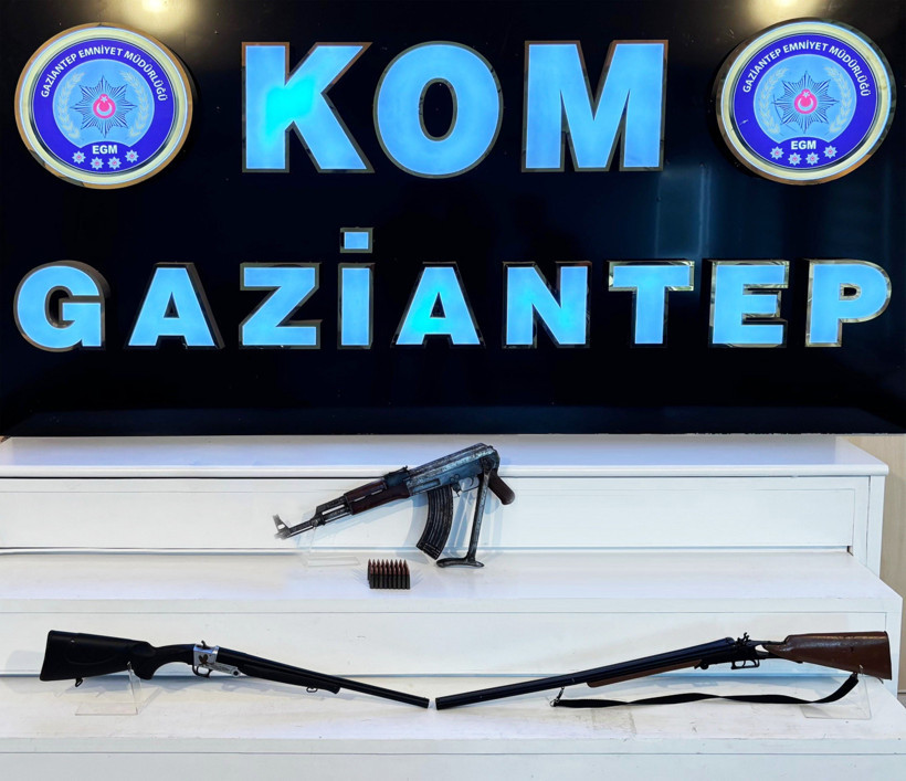 Gaziantep'te silah kaçakçılarına operasyon: Uzun namlulu silah ve tüfekler ele geçirildi - Resim : 1