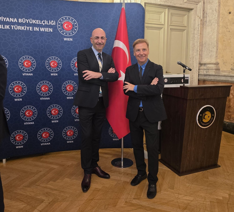 Erdem Şanlı’dan ‘sosyal’ bir ilk - Resim : 3