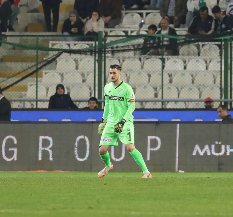 Birleşik Arap Emirlikleri, Türk futbolcuyu milli takımına almak istiyor - Resim: 6