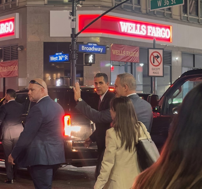 New York’ta yayalar durduruldu, yol kapatıldı: Araçtan Hakan Fidan çıktı - Resim : 1
