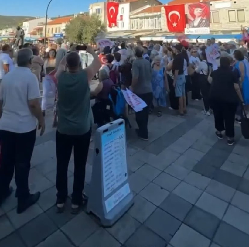 Dün CHP'li bugün AK Parti'li: Foça sokakta - Resim : 5