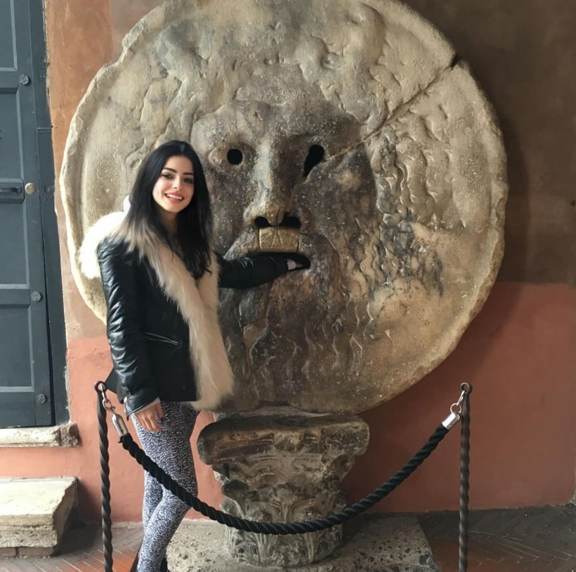 Acemi Cadı’nın Ayşegül’ü Merve Boluğur kendini tiye aldı: ‘Al şu parayı erkek seçimlerimi düzelt lütfen!’ - Resim: 15