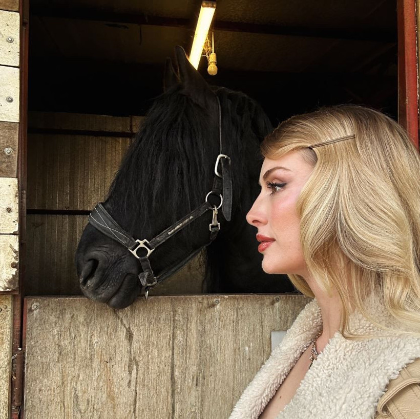 Ayrılık da Sevdaya Dahil’in Neslihan’ı Yasemin Kay Allen eski FBI Ajanı Erdal Kaya ile Las Vegas’ta sessiz sedasız evlendi: Gelinliği tam not aldı... - Resim: 22