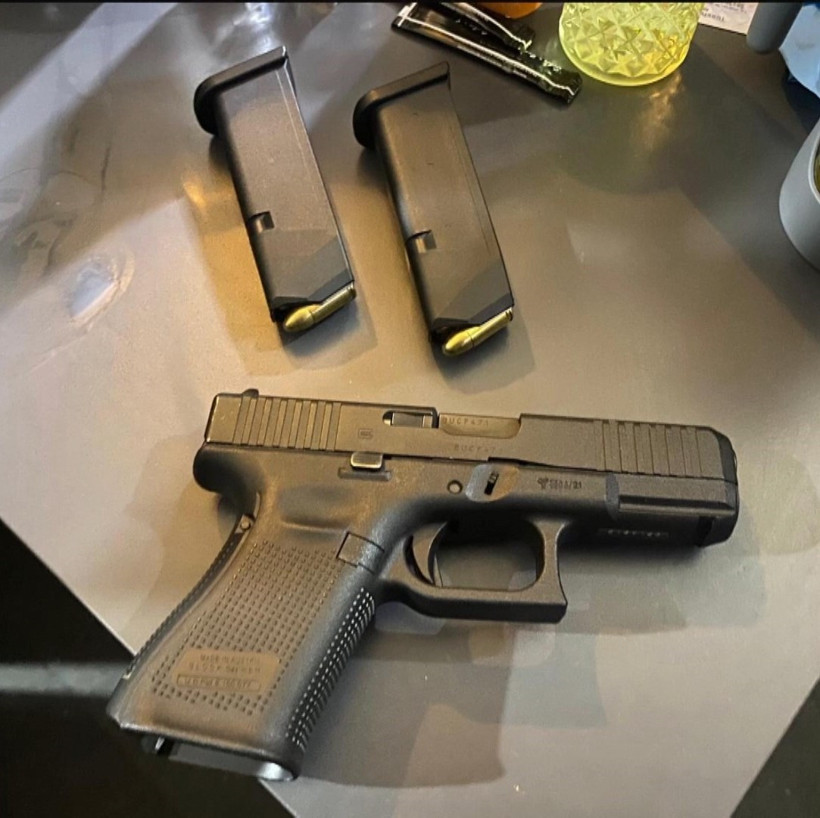 &Uuml;nl&uuml; eğlence mekanlar gece yarısı baskını! Uyuşturucu ve silah bulundu: 17 g&ouml;zaltı - Resim : 3