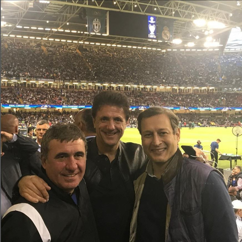 Galatasaray'ın eski başkanı Burak Elmas ve Faruk Süren’in kızı Yelda Elmas boşandı: 25 yıllık evlilik sessizce bitti - Resim: 10