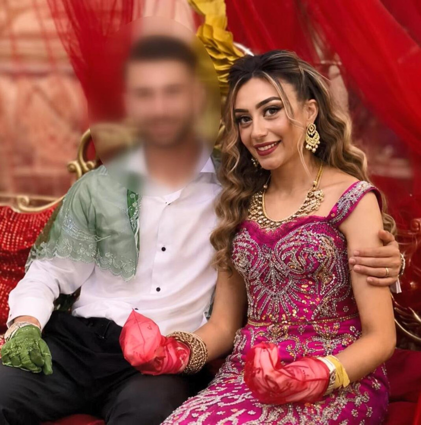 Gelinliğiyle girdiği evden sırlarıyla çıktı: Arkasında cevapsız sorular bıraktı - Resim : 3