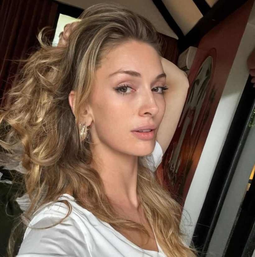 Ayrılık da Sevdaya Dahil’in Neslihan’ı Yasemin Kay Allen eski FBI Ajanı Erdal Kaya ile Las Vegas’ta sessiz sedasız evlendi: Gelinliği tam not aldı... - Resim: 16