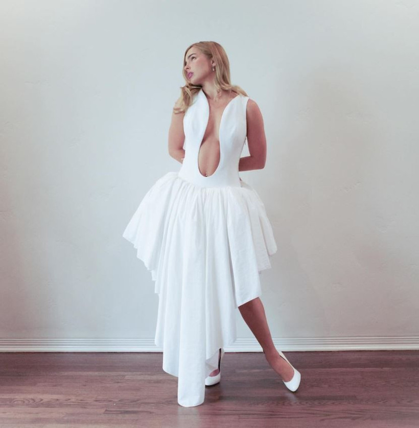 Grammy’nin en çok konuşulanı oldu: Kırmızı halıda birdenbire eğildi, herkes donakaldı - Resim: 6