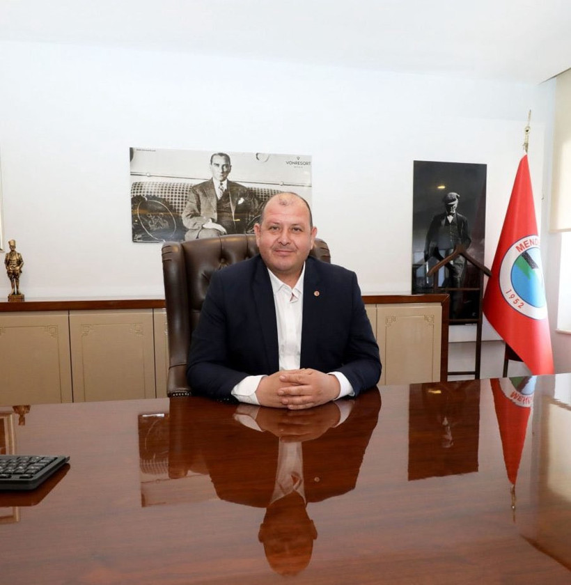 İzmir Menderes Belediyesi'ne operasyon: Başkan İlkay Çiçek dahil 21 kişi gözaltında - Resim : 1