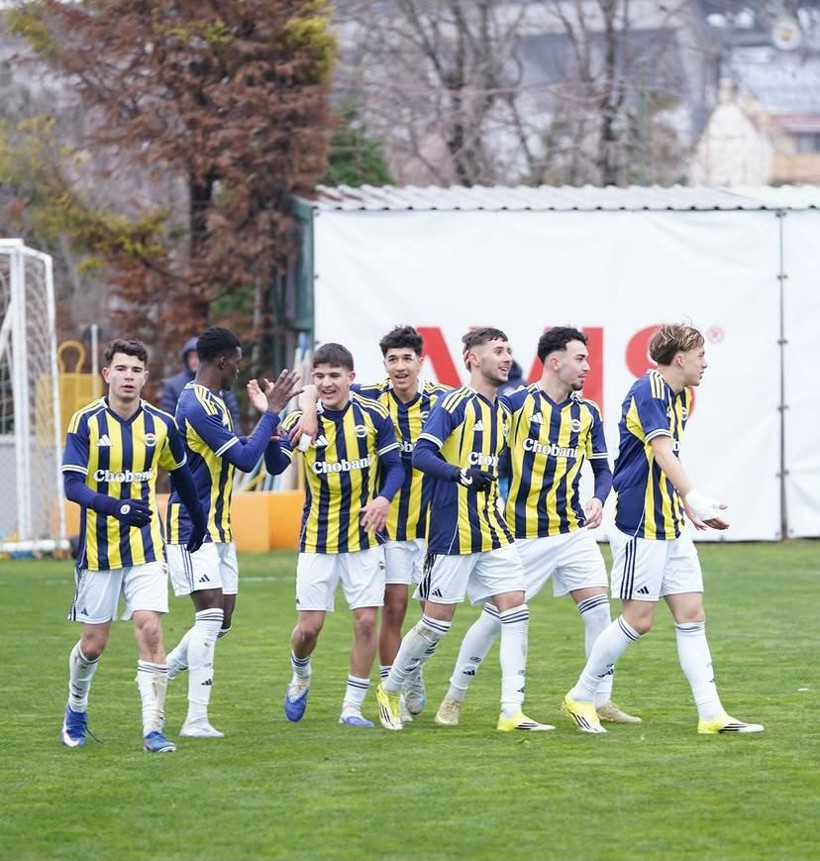 Fenerbahçe'den bedavaya koparacaklar: Büyük cevher, Avrupa devine transfer oluyor - Resim: 8