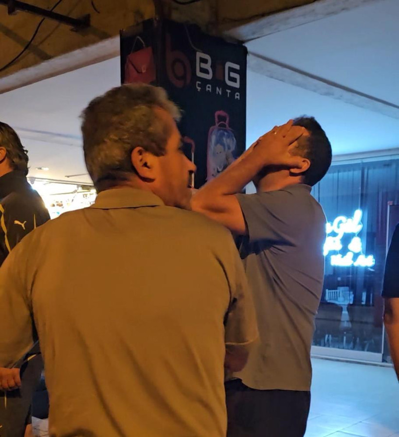 2 çocuk annesi evinde ölü bulundu: 1 kişi gözaltında - Resim : 1