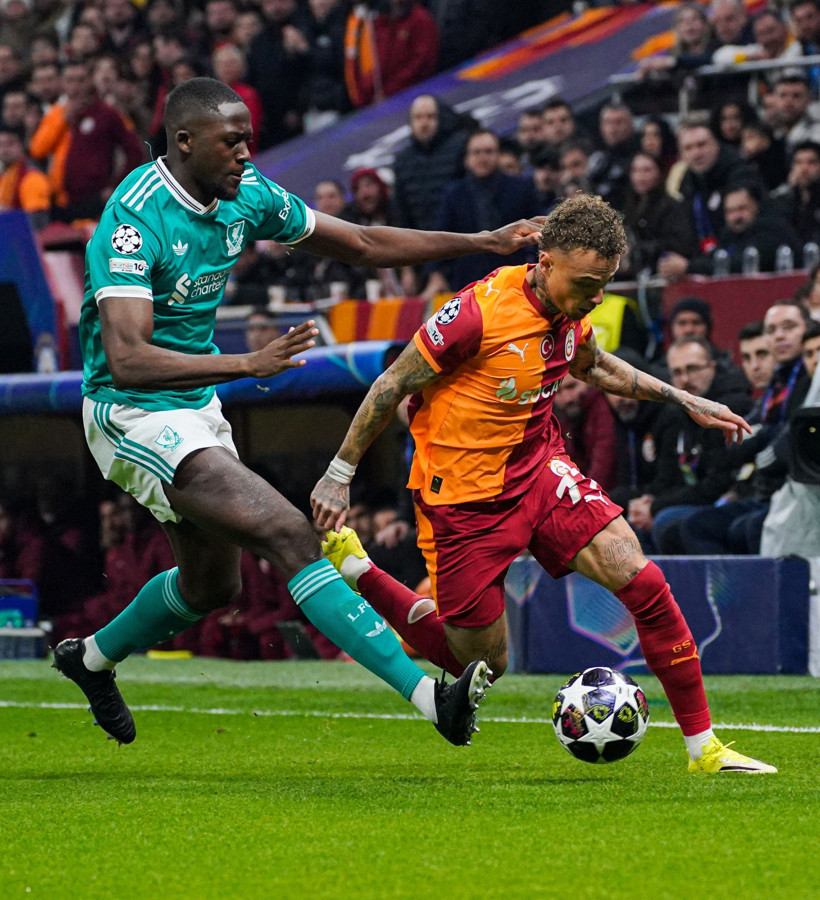 Şampiyonlar Ligi'nde tarihi galibiyet: Galatasaray, Liverpool'u evinde devirdi - Resim : 3