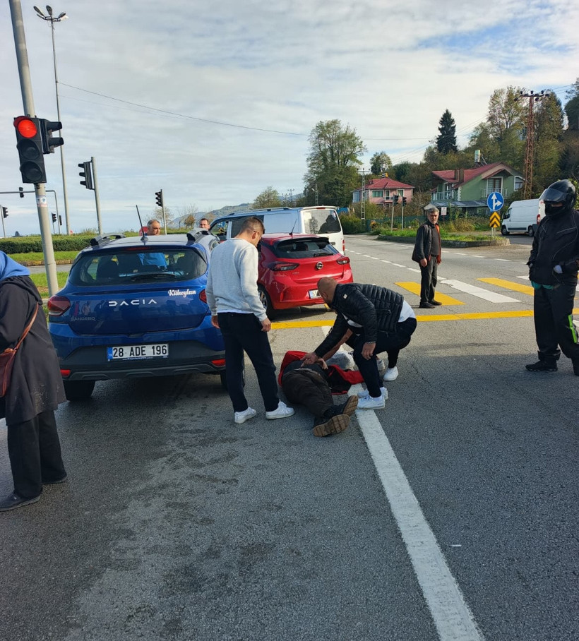 Abdullah &ouml;ğretmenin &ouml;l&uuml;m&uuml;nde kan donduran detay: Doktor kızı hukuk m&uuml;cadelesi başlattı - Resim : 1