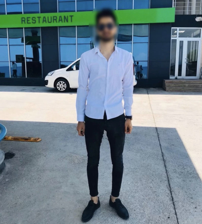 &Uuml;niversite&rsquo;de d&ouml;nem &ouml;devi kavgası kanlı bitti: Arkadaşını yangın merdiveninde bı&ccedil;akladı - Resim : 4