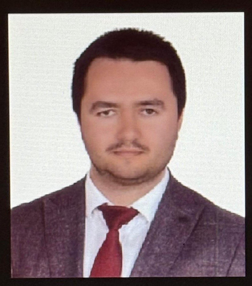 Yalova SGK binasında dehşet anlar: Avukat vuruldu: Saldırgan polise teslim - Resim : 4