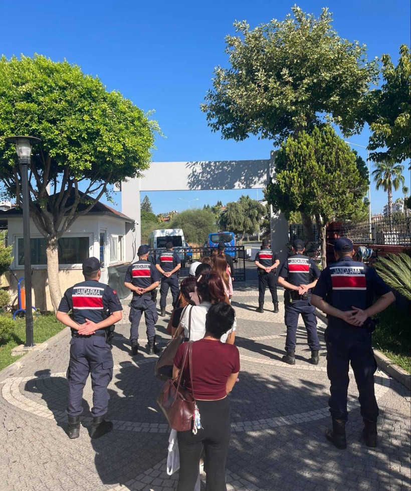 Manavgat'ta insan ticareti operasyonu: 6 gözaltı - Resim : 1