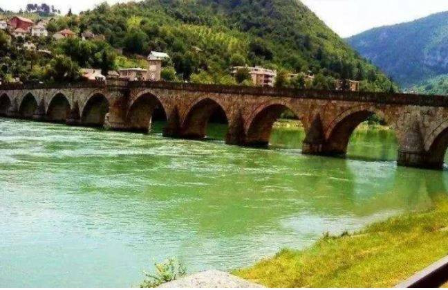 Türkiye'de yaşam süresi en uzun olan il belli oldu. Yaşadığınız şehirde insan ömrü bakın kaç sene - Resim: 15