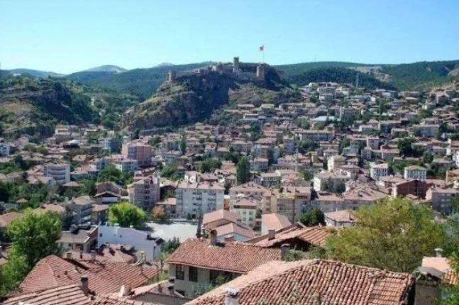 Türkiye'de yaşam süresi en uzun olan il belli oldu. Yaşadığınız şehirde insan ömrü bakın kaç sene - Resim: 24
