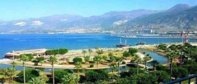 Türkiye'de yaşam süresi en uzun olan il belli oldu. Yaşadığınız şehirde insan ömrü bakın kaç sene - Resim: 41