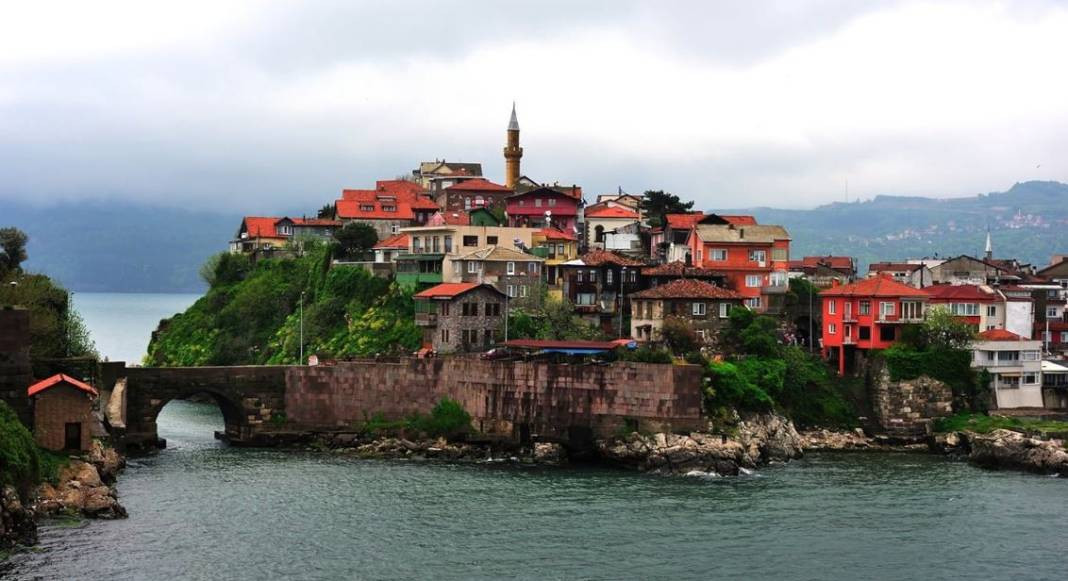 Türkiye'de yaşam süresi en uzun olan il belli oldu. Yaşadığınız şehirde insan ömrü bakın kaç sene - Resim: 3
