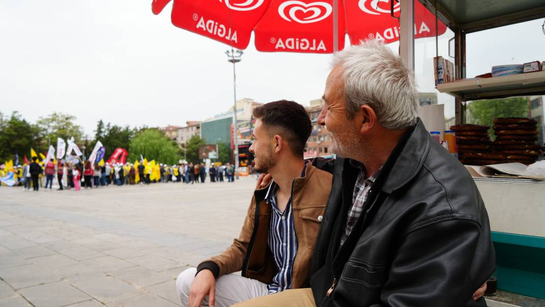 Onlar 1 Mayıs’ta da çalıştılar. Bir yanda kutlamalar diğer yanda ekmek parası - Resim: 5