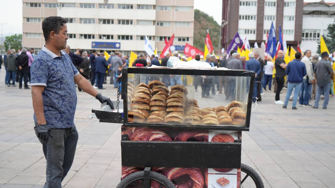 Onlar 1 Mayıs’ta da çalıştılar. Bir yanda kutlamalar diğer yanda ekmek parası - Resim: 4