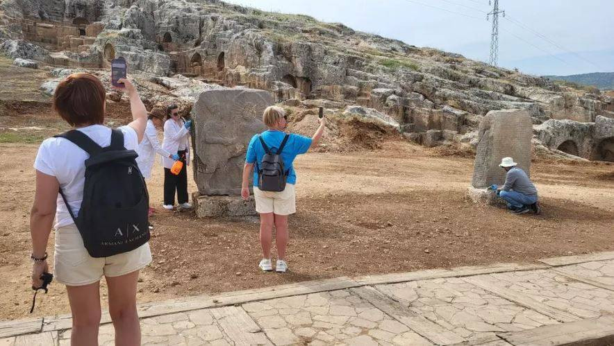 Adıyaman'da köylüler tesadüfen buldu. Askeri helikopter bulunduğu yerden hemen aldı - Resim: 11