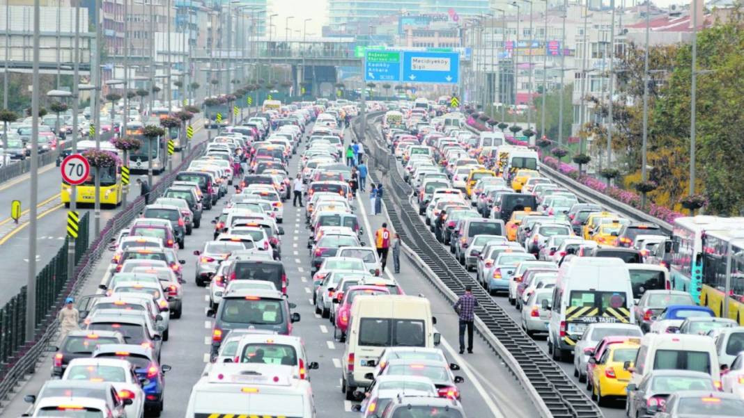 İstanbul'da yarın dışarı çıkacaklar dikkat! - Resim: 6