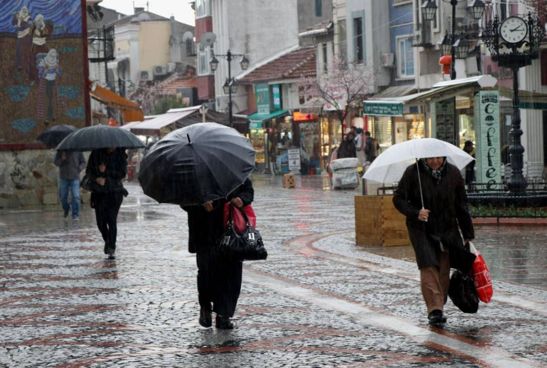 İstanbul dahil çok sayıda ili vuracak! Meteoroloji'den yeni uyarı geldi - Resim: 48