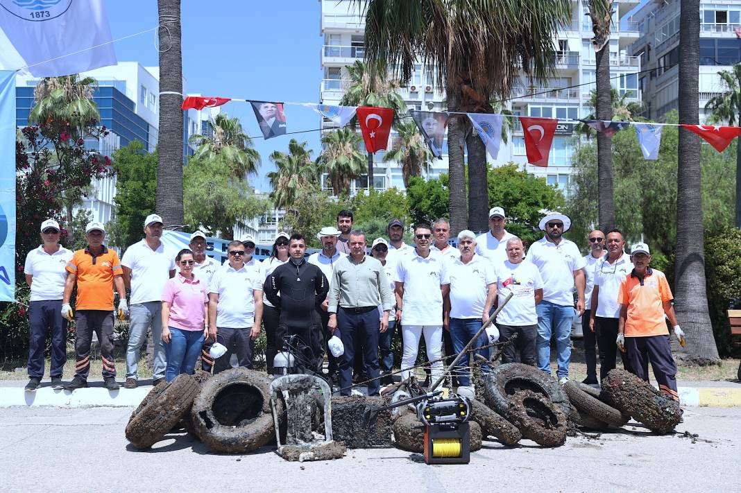 Denizin dibinden çıkanlar şoke etti - Resim: 1