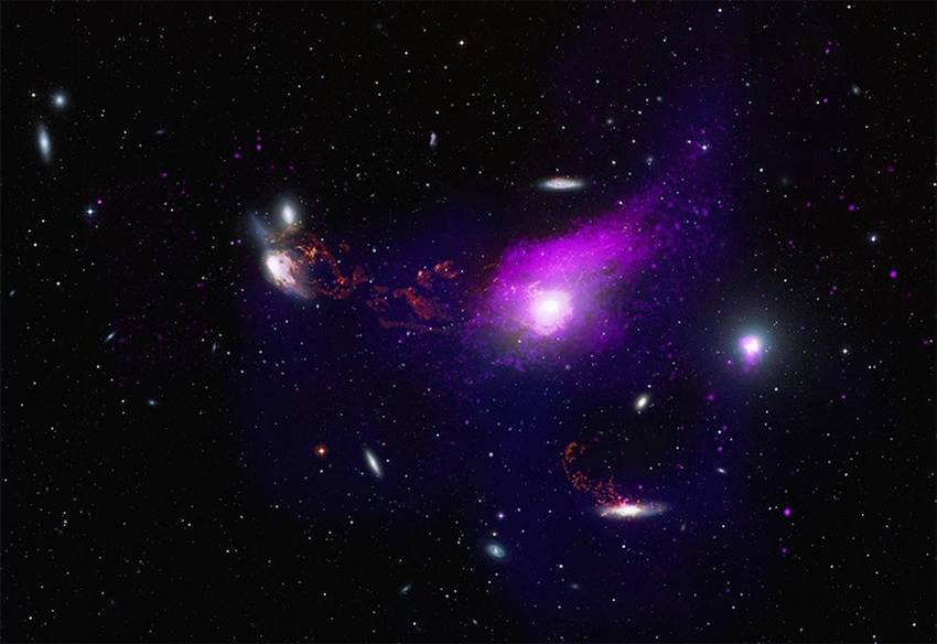 NASA bu görüntüleri ilk kez paylaştı. Uzaydaki 25 gizemli görüntü - Resim: 17