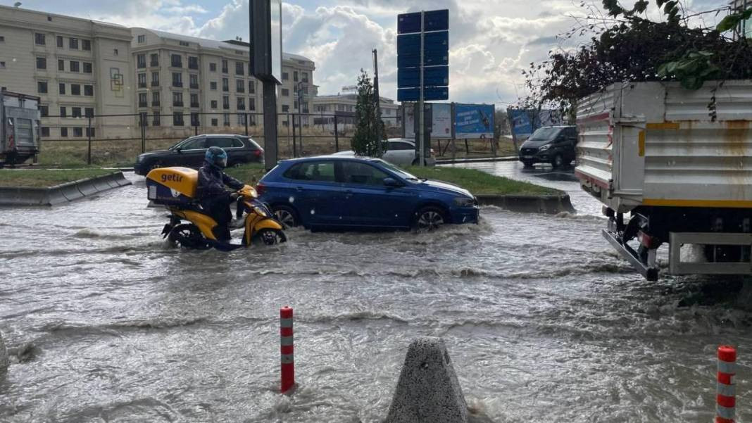 Meteoroloji il il uyardı! Kuvvetli rüzgar ve sağanak yağış geliyor (9 Eylül 2024 hava durumu) - Resim: 2
