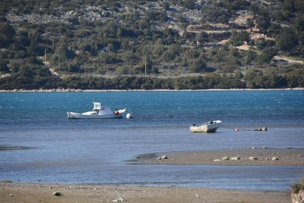 İzmir'de birçok körfezde sular çekildi. Ege teyakkuzda - Resim : 6