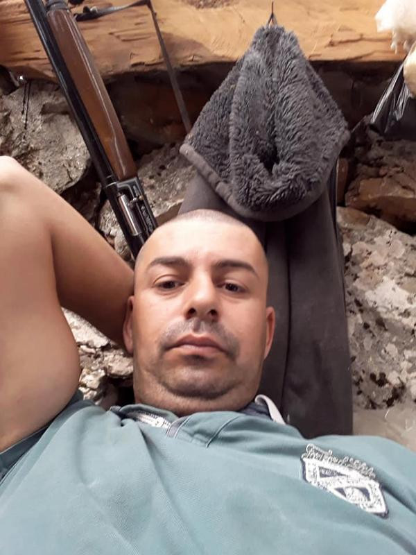 Mahkeme salonu buz kesti yaşadığı şiddeti ağlayarak anlattı. Kocasını öldürmüştü - Resim : 7