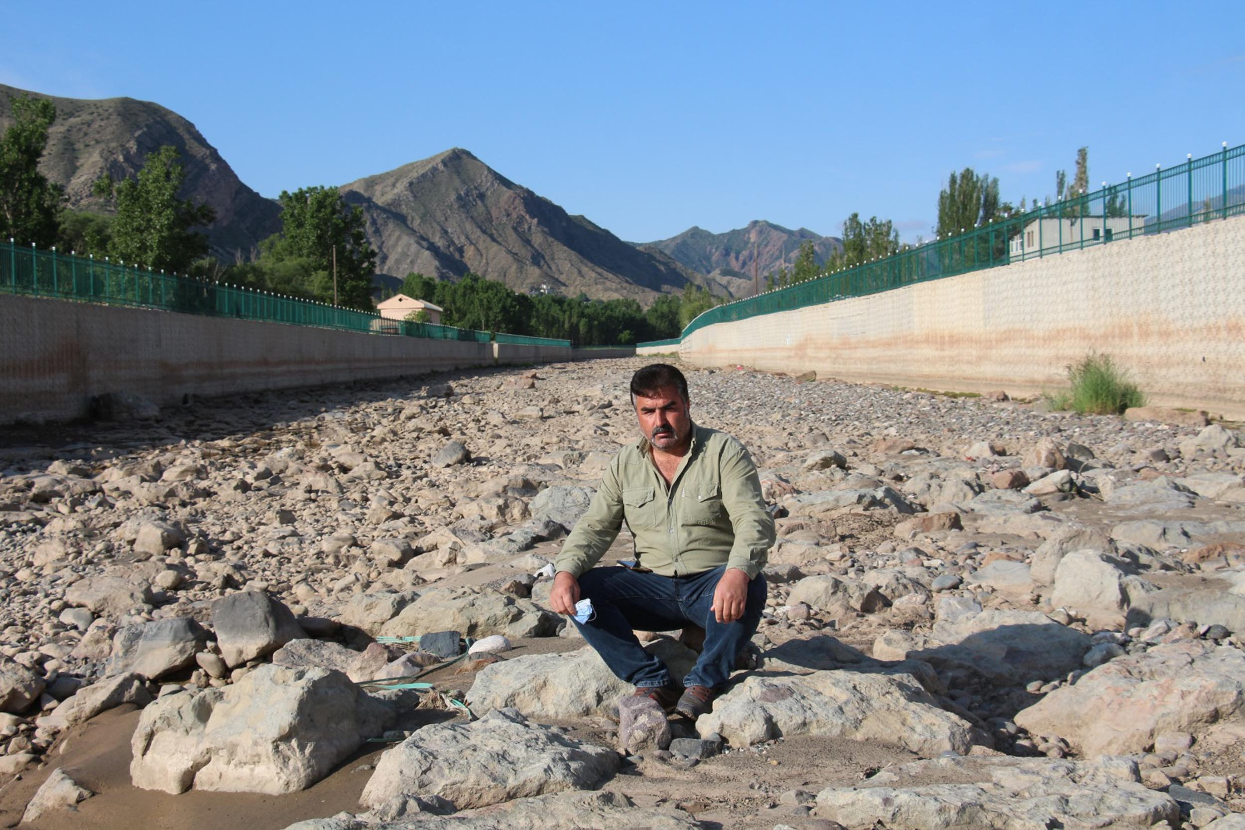 Çoruh Nehri'nin can damarı Oltu Çayı kurudu - Resim : 1