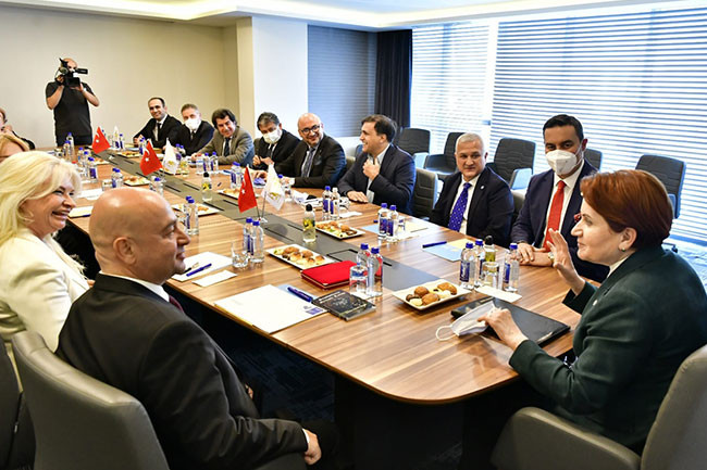 Meral Akşener EDDP heyetini kabul etti - Resim : 1