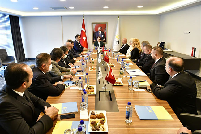 Meral Akşener EDDP heyetini kabul etti - Resim : 2