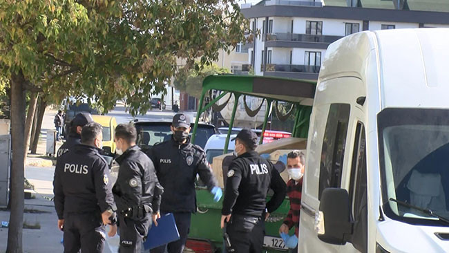 Beylikdüzü’nde emekli polis dehşet saçtı - Resim : 1